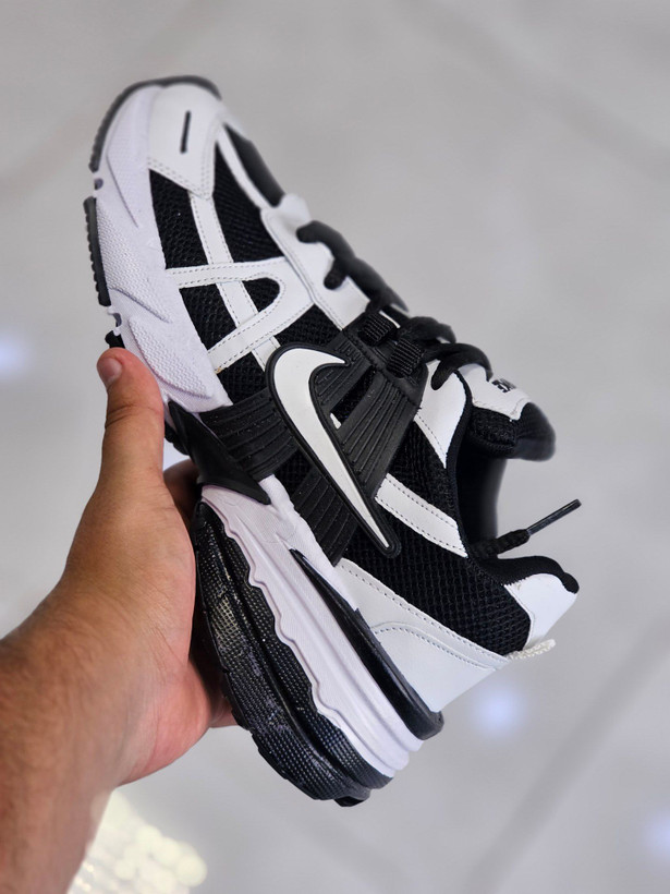 کفش اسپرت مردانه V2K Running زیره یک تیکه